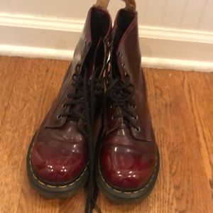 Dr. Martens vegan